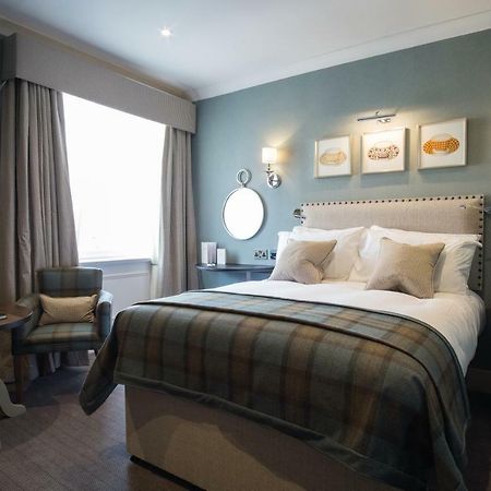 The Beverley Arms Hotel Exterior photo A bedroom at the hotel